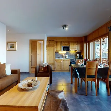 In With Ski-in Ski-out