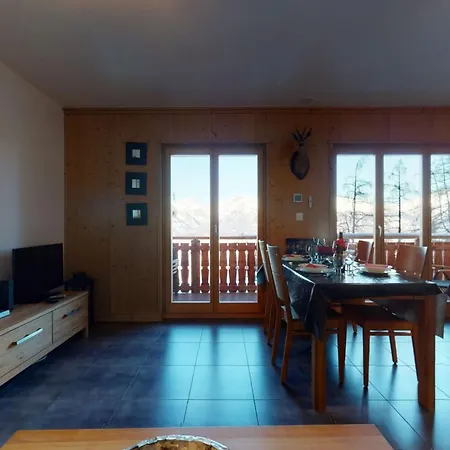 In With Ski-in Ski-out *